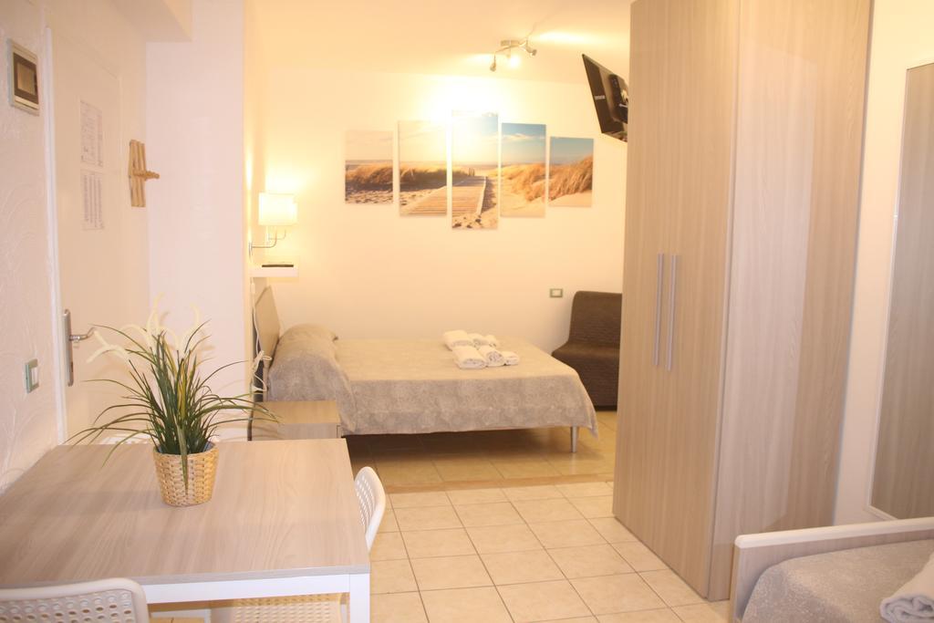 All'Etrusconia Hotel Castagneto Carducci Marina di Castagneto Carducci Extérieur photo
